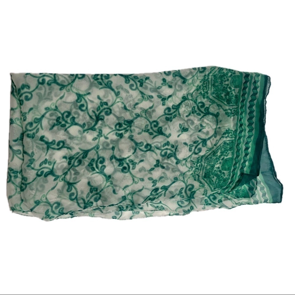 Tropical Sarong Beach Wrap - Picture 4 of 10